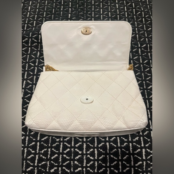 Chanel Purse - Picture 3 of 13